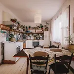 Dom W Sercu Pomlewa