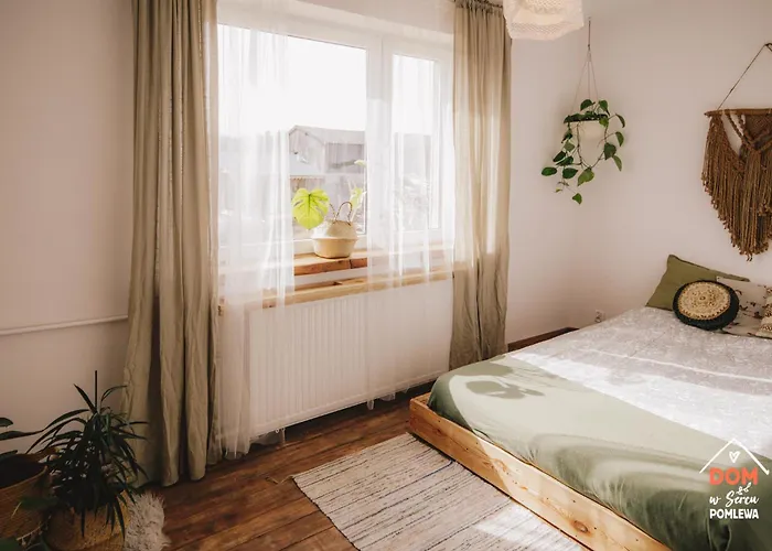 Dom wakacyjny Dom W Sercu Pomlewa Pomlewo