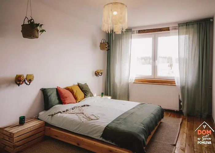 Dom W Sercu Pomlewa Dom wakacyjny