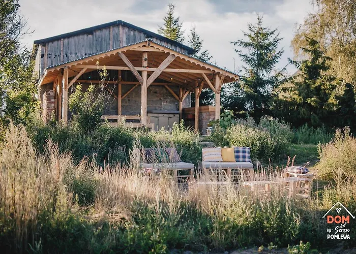 Dom W Sercu Pomlewa Dom wakacyjny *