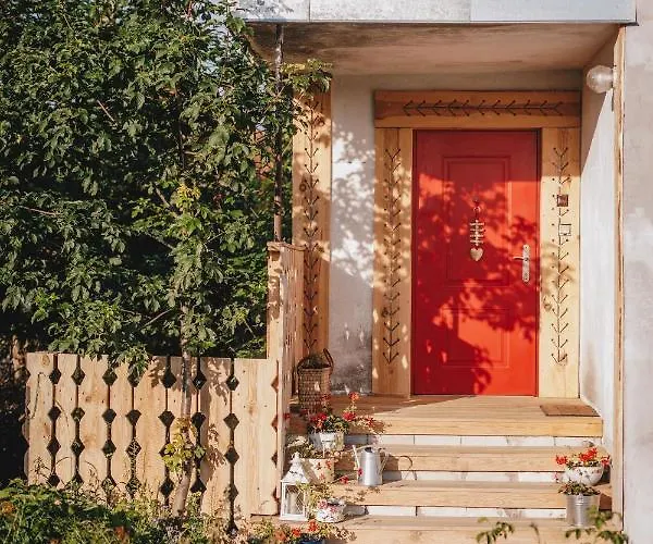 Dom W Sercu Pomlewa Pomlewo